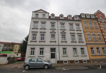 Großzügige Erdgeschosswonung mit Balkon - zentrumsnah