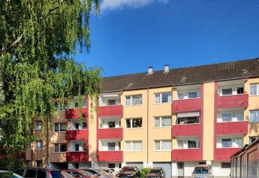 Gut geschnittene Eigentumswohnung mit Balkon - provisionsfreie Kapitalanlage