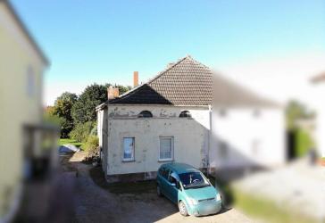Doppelhaushälfte mit ca. 119,71 m² Wohnpotenzial nach Sanierung