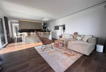 LUXUS Hausboot - 3 Etagen - 100m² Wohnen + 120 m² SONNENTERRASSE - Kamin, Kino, komplett individuell