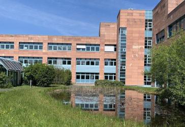 Top Angebot in Alzenau: Büros bis zu 6 Monate mietfrei, mit Kantine und Möblierung!*