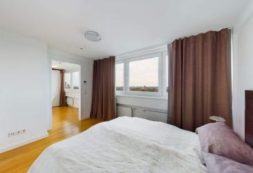 DIE ZIMMEREI | Möblierte 2-Zimmer-Wohnung in Eimsbüttel ideal für Berufstätige und Paare | XL Bude