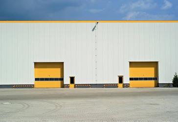 950 - 1.950 m² ebenerdige Halle mit geringem Büroanteil
