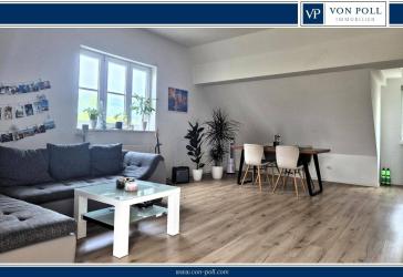Gemütliche Wohnung mit großem Wohnzimmer und Balkon