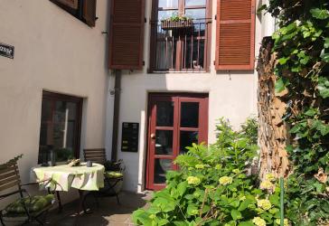 Komplett eingerichtete 2,5 Zi.Whng nähe Stadtsee
