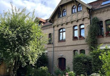 Bezugsfreies Doppelhaus/Hinterhaus, Waldstraßenviertel, 4,5 Zimmer & 2 Terrassen, sehr ruhig gelegen