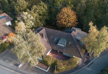 Herrliches Anwesen mit Praxiseinheit in ruhiger Wohngegend