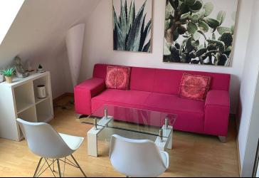 Schicke Wohnung in Krefeld, Stadtteil Inrath