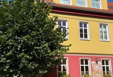 Charmante Dachgeschosswohnung in Stadtrandlage