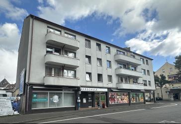 Renditestarkes Wohn-/Geschäftshaus mit Garagen in 52353 Düren