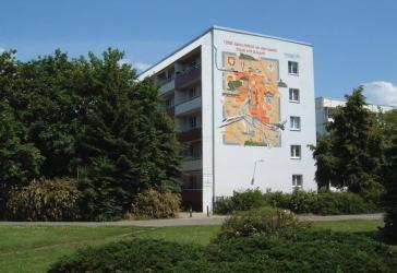 Kleine 2 Zimmer Wohnung, Balkon, Einbauküche