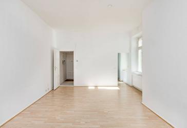 Studio Apartment am Kollwitzplatz!