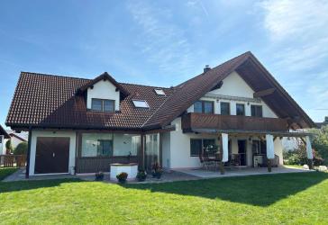 Vorschaubild Mehrfamilienhaus