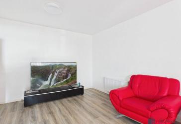 3-Zimmer-Wohnung mit Loggia in Köln-Meschenich - Kapitalanlage oder Eigenheim!