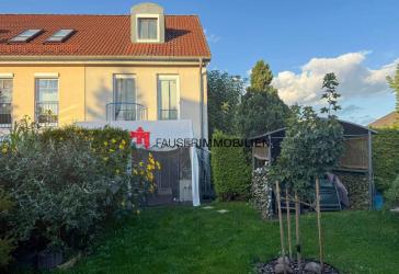 INVESTIEREN IN WOHNQUALITÄT - VERMIETETES REIHENENDHAUSMIT 4-ZIMMERN, GARTEN & STELLPLÄTZEN