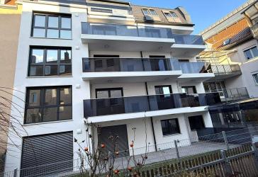 Neubau – 5 - Familienhaus – EG-Luxuswohnung