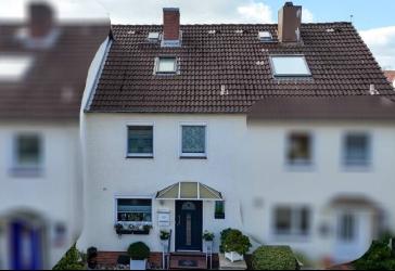 Gepflegtes und zentral gelegenes Reihenmittelhaus in beliebter Wohnlage