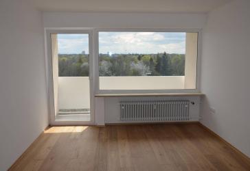provisions-frei: Helle 3 Zimmerwohnung in München Moosach zu verkaufen