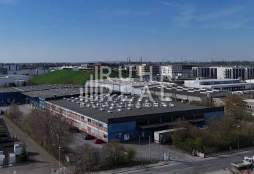 Flexible Lagerfläche in Monheim | 2 ebenerdige Tore | Meisterbüro