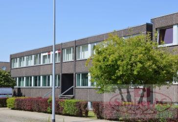 Ein ganzer Bürotrakt in Aachen-Forst für ihre neuen Geschäftsräumen! -Aufteilbar-