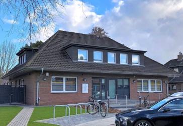 Gepflegte Dachgeschosswohnung mit Balkon in Papenburg-Untenende
