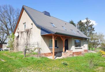 Einfamilienhaus in ländlich schöner Lage und Ruhe in Werder bei Altentreptow