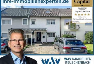 Gepflegtes Reihenhaus mit modernisierter Ausstattung, Garten, Keller und zwei Stellplätzen