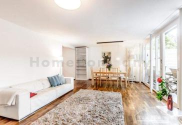 Lichtdurchflutete möblierte 5-Zimmer-Wohnung in Traumlage in Solln