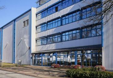 8.000 m² Halle + 4.000 m² Büro - Jetzt sichern!