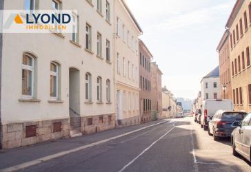 Attraktives Mehrfamilienhaus mit vier Wohneinheiten und Garten