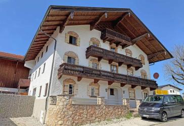 Vorschaubild Mehrfamilienhaus
