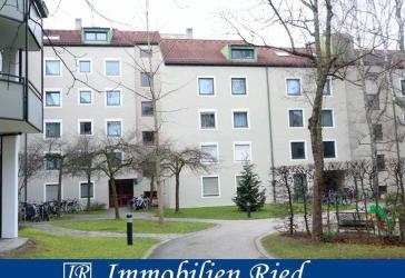 Top geschnittene 2 Zimmer-Wohnung mit Loggia in Berg am Laim in zentraler Lage Nähe Ostbahnhof