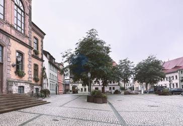 Wohn- und Geschäftshaus in Zentrumslage - Rathaus und Marktplatz