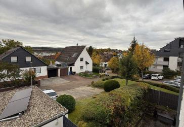 Reserviert!! Schöne Eigentumswohnung mit Balkon in ruhiger Lage von Idstein