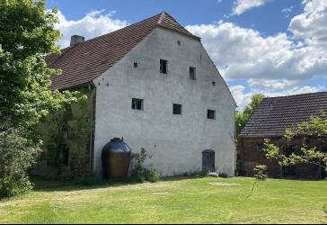 Charakterhaus mit Geschichte und Garten