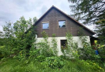 Verwirklichen sie ihren Traum! Ihr neues Haus in grüner und ruhiger Lage!