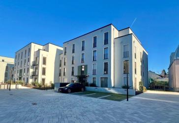 Hermann Immobilien: Stilvolle Wohnung im Herzen von Lämmerspiel! WE 08.01.01