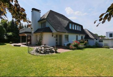 Exklusive Villa in Bestlage mit herrlichem Garten