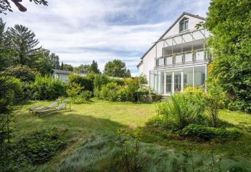 AIGNER - Domizil für Gartenliebhaber mit rund 140m² Wohn-/Nutzfläche und über 800m² Garten