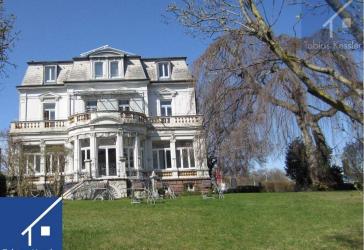 Renovierte, repräsentative Büroetage im Freiburger Weinschösschen mit Option auf 11 x TG Platz