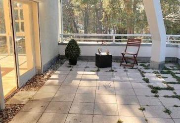 Hier kann der Sommer kommen! Großzügige 4 Zimmer + 28 qm Süd-West Terrasse direkt am MESSELPARK