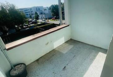 Helle 2 Raum Wohnung mit Balkon, im Zentrum von Bautzen...