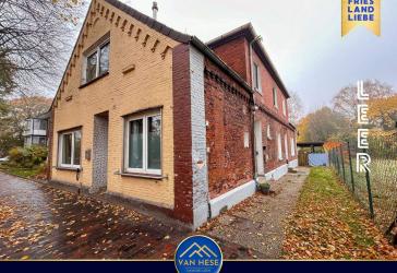 Kapitalanlage in Leer – Dreifamilienhaus mit 8,1 % Rendite!