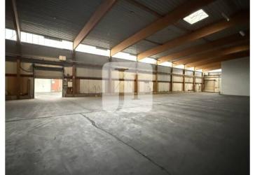 ca. 2.006 m² gepflegte, ebenerdige Hallenfläche in guter Lage zur A 25