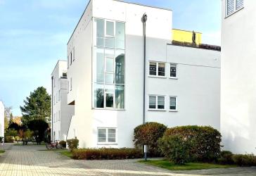 Vermietete 4-Zimmer-Dachgeschosswohnung mit Terrasse & familienfreundlich-ruhiger Lage!