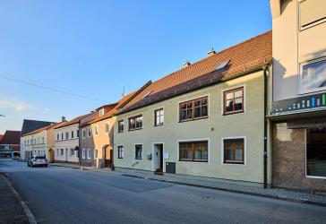 Vorschaubild Mehrfamilienhaus