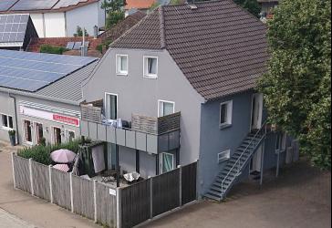 Wohnhaus mit 2 Wohnungen in 86653 Monheim
