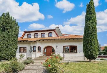 Vorschaubild Villa