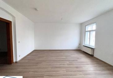 Geräumige 3 Raum Wohnung in der Südstadt