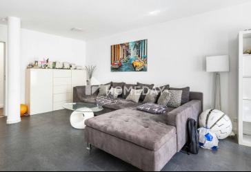 Moderne Gartenwohnung mit 3 Zimmern, Terrasse und Stellplatz am Sachsenhäuser Berg
